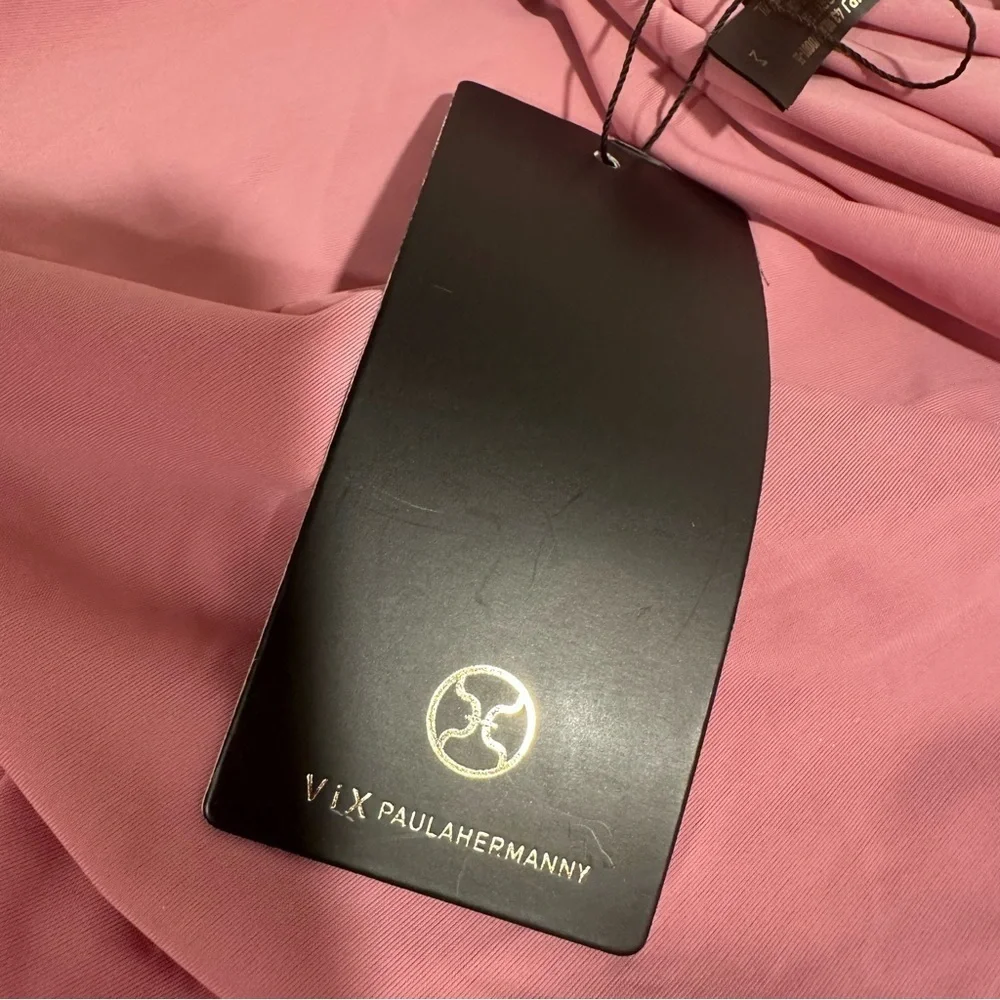 NWT Vix PaulaHermanny Solid Karen Cover Up Skirt in Pink. Light, Soft, Cooling M